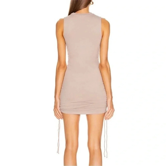 CREAM MYHEAT NH SLEEVELESS RIBBED SIDE RUCHED MINI DRESS SIZE SMALL - Picture 3 of 14